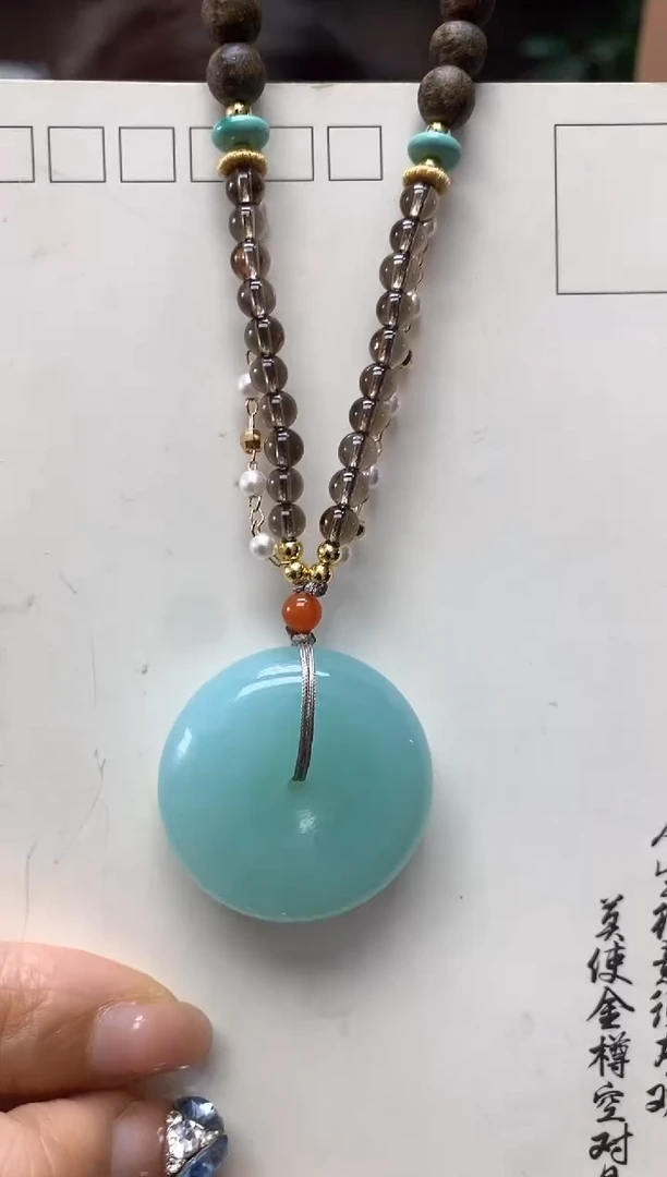 岫玉未镶嵌吊坠·