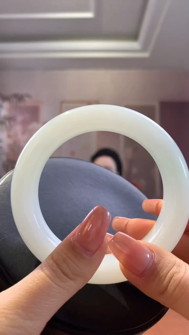 【闪购商品】和田玉手镯未镶嵌高品白玉手镯60