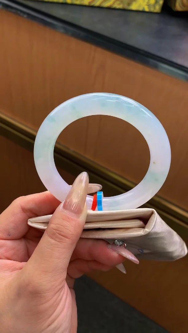 未镶嵌手镯翡翠-F144-圆条55.4-全款8.8万-定金2万