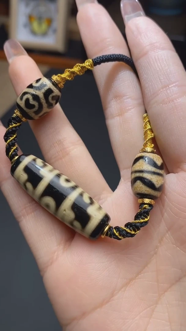 【闪购商品】玛瑙/玉髓颈饰未镶嵌莲师三锁骨链