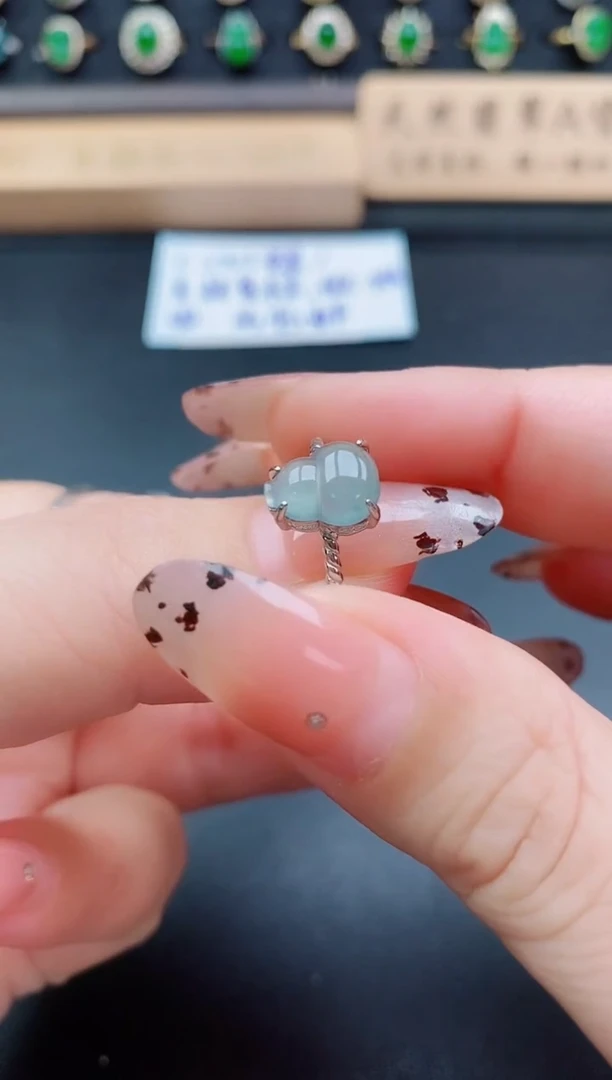 银S925镶嵌戒指翡翠1