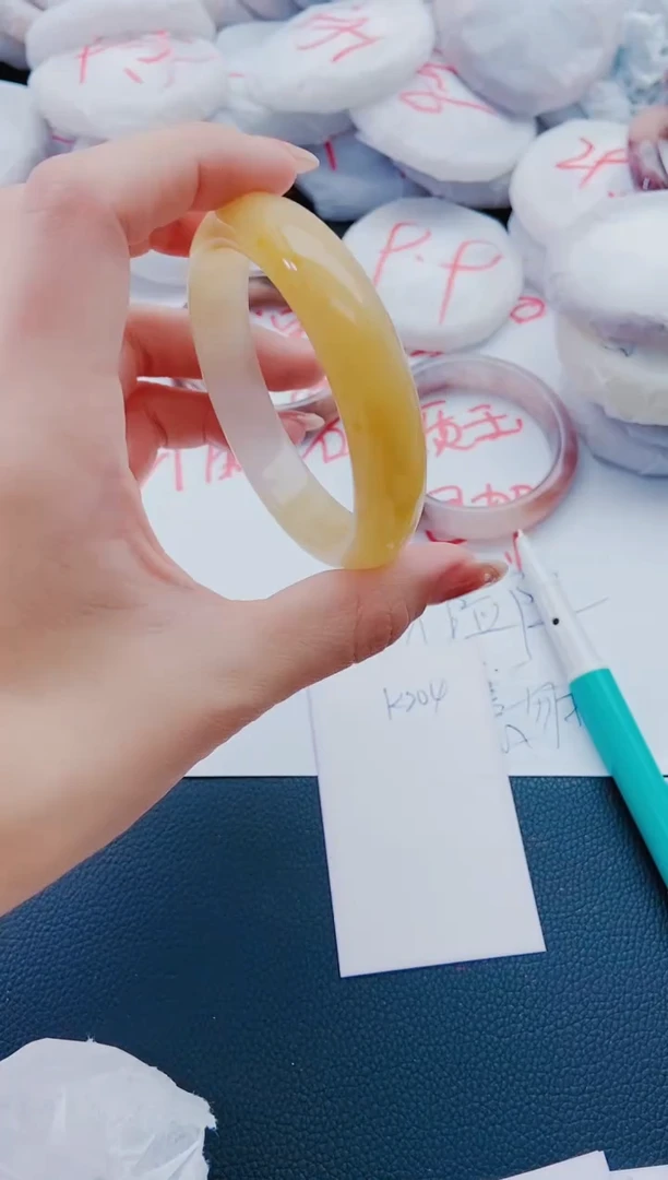 未镶嵌手镯石英质玉K204-59-60