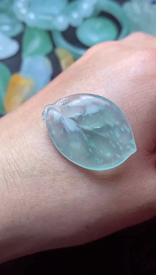 未镶嵌定制翡翠T*翡翠