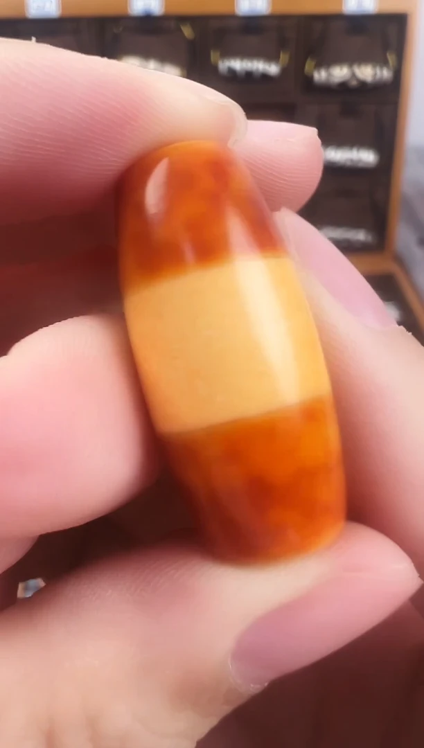 玛瑙/玉髓（覆膜）颈饰未镶嵌236.微瑕