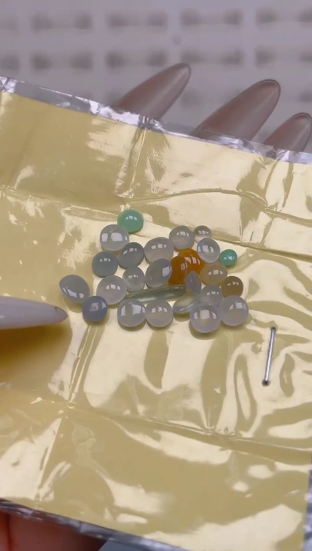 裸石翡翠天然翡翠蛋面9