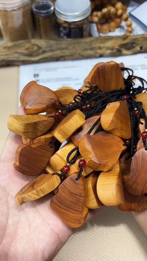 柏木（崖柏）南太行崖柏吊坠