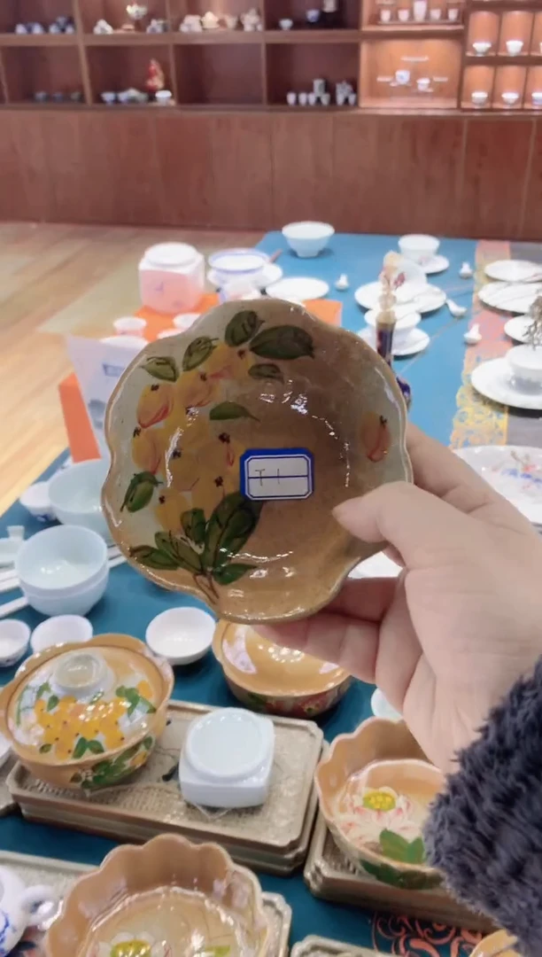【闪购商品】T1手工手绘高温老陶泥琵琶点心盘