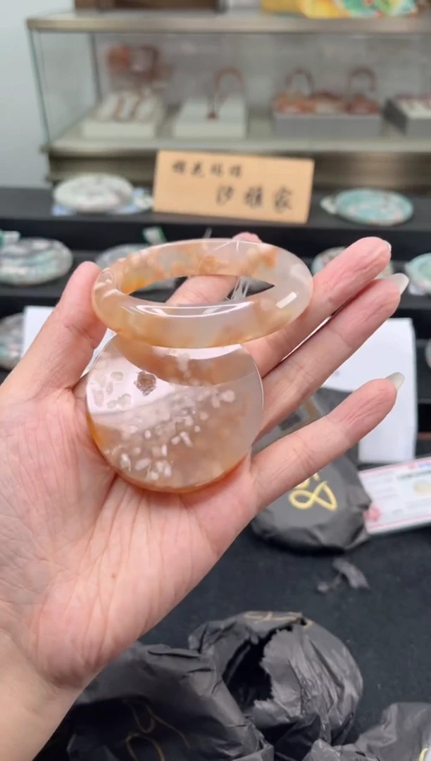 未镶嵌手镯石英质玉59圈口（赠品镯心）3975377