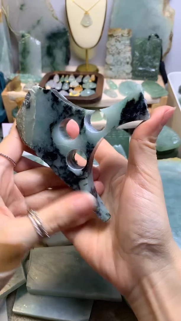 【闪购商品】翡翠挂件未镶嵌缅甸A货翡翠，没有运费险