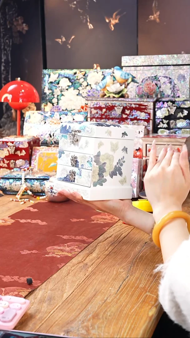 【闪购商品】瓷片豆包儿推荐饰品摆件