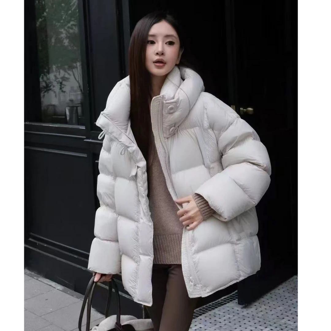 2024新国标90连帽短款时尚百搭泡芙羽绒服女装外套8928