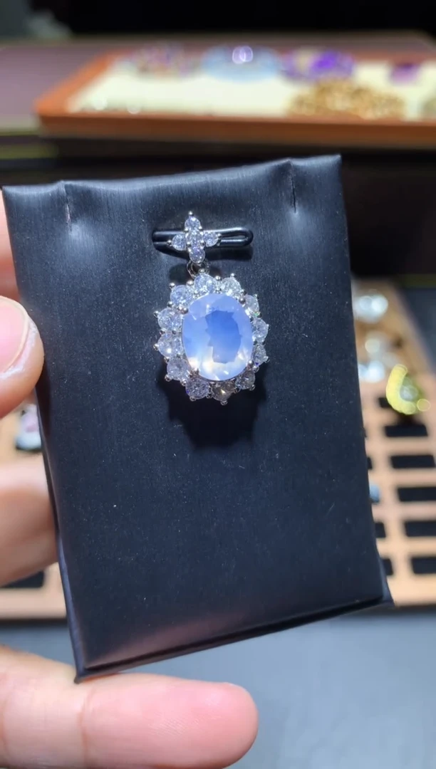 【闪购商品】紫晶颈饰未镶嵌H134紫玉晶