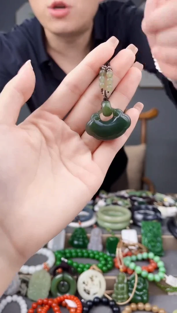 颈饰未镶嵌和田玉多样性发货拍一单发一个