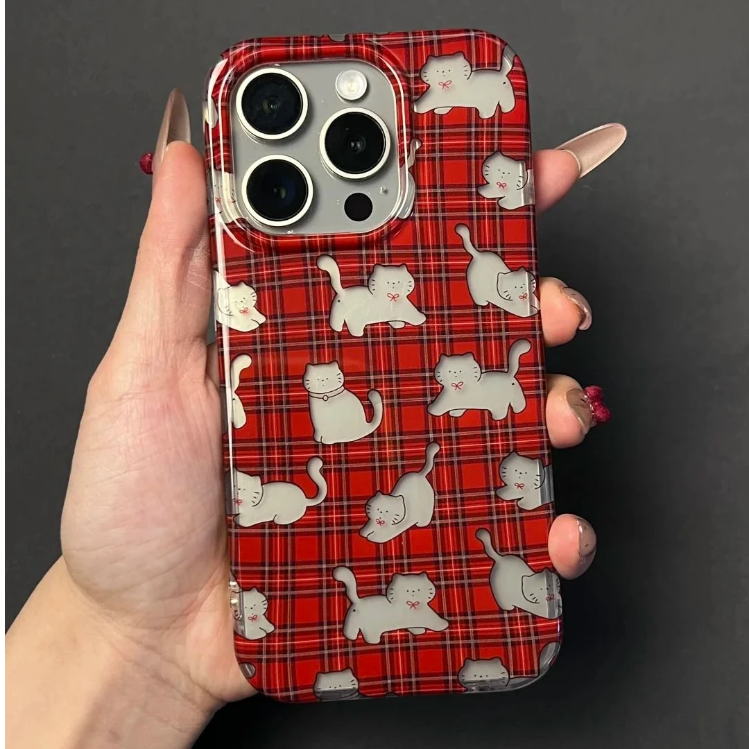 可爱红格纹小猫适用iPhone16Promax手机壳11/13/15Pro防摔壳XSMAX
