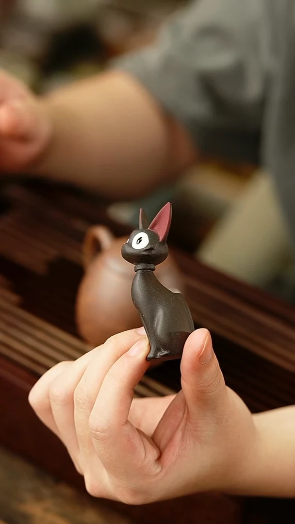茶杯紫砂38号 柴烧黑猫