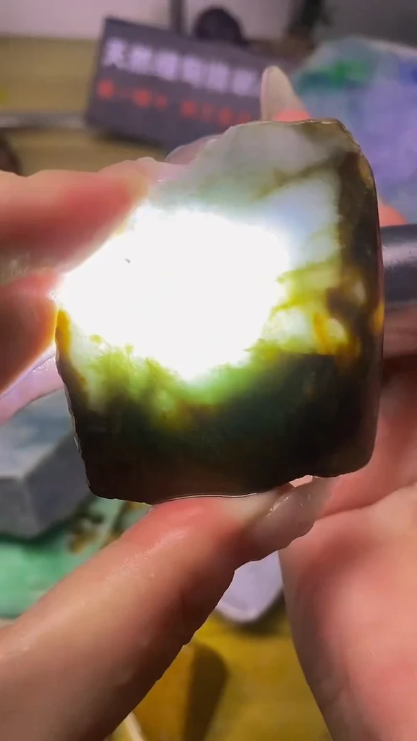 翡翠散珠未镶嵌天然缅甸翡翠A货476