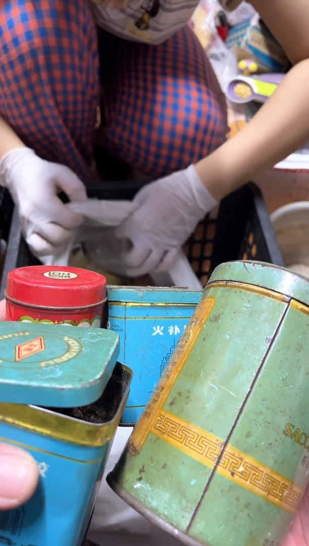 琉璃手工艺品佳**饰铁皮罐