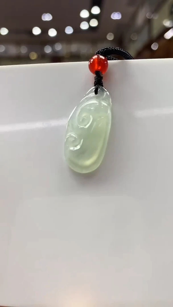 颈饰未镶嵌翡翠如意