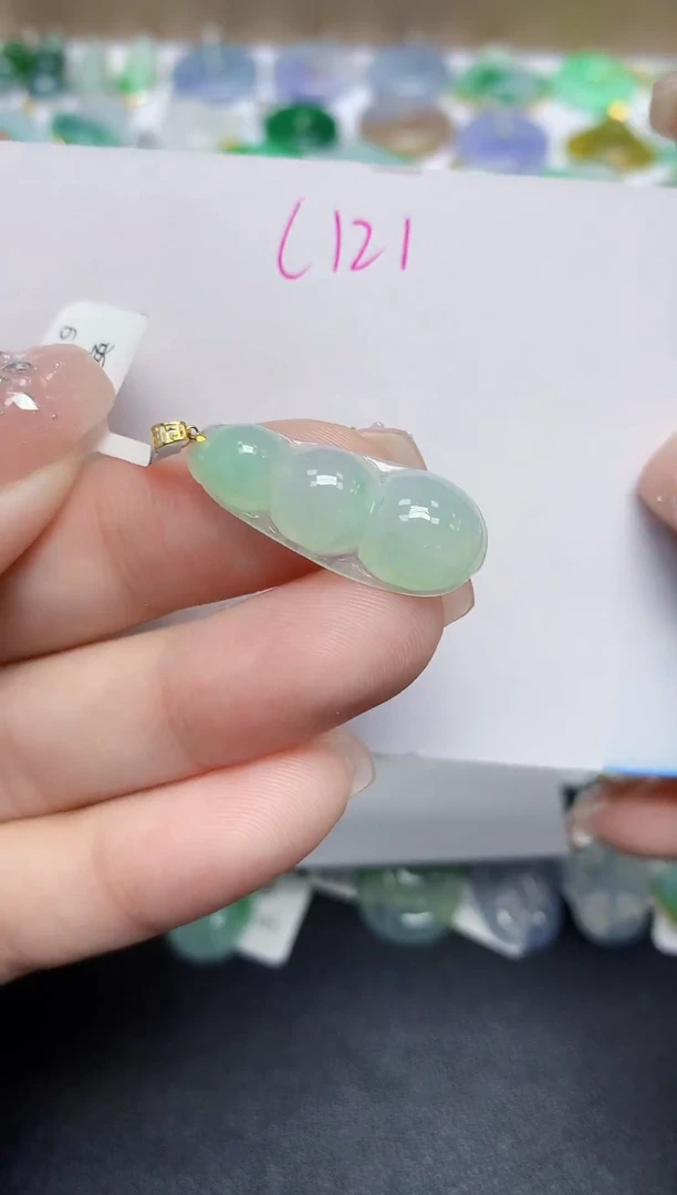 颈饰18K金镶嵌翡翠天然缅甸翡翠A货翡翠百元以上9元证书费自理