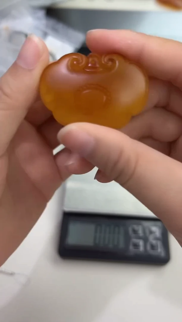 裸石琥珀未镶嵌琥珀蜜蜡吊坠