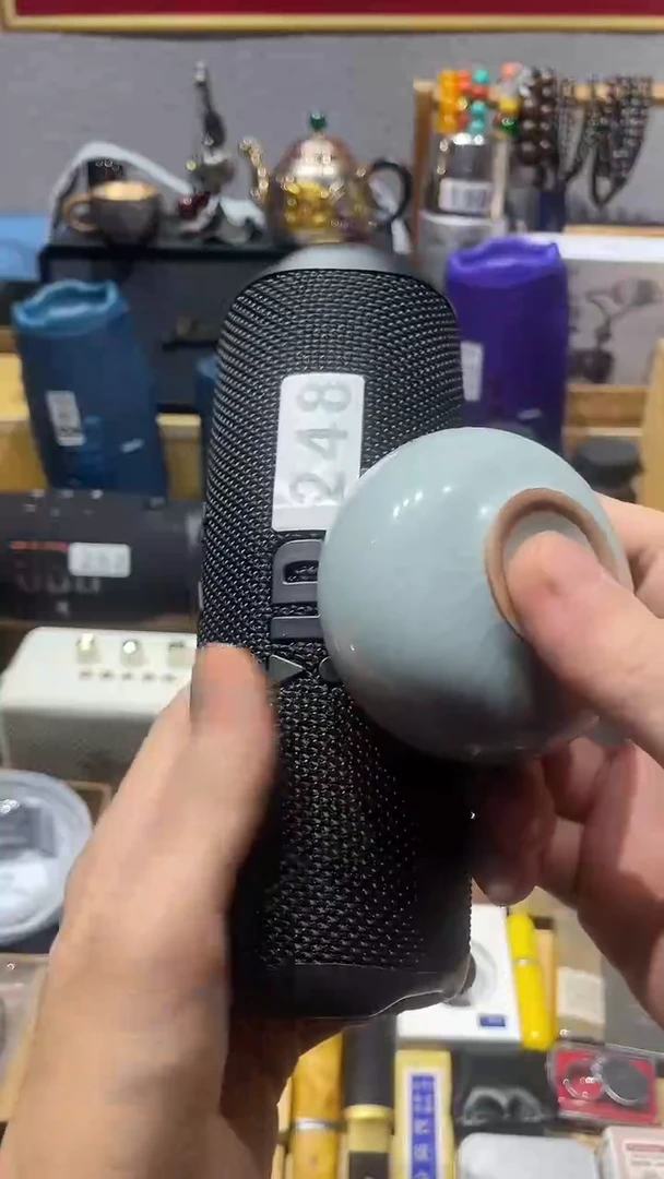 瓷片闪购商品 如图所示