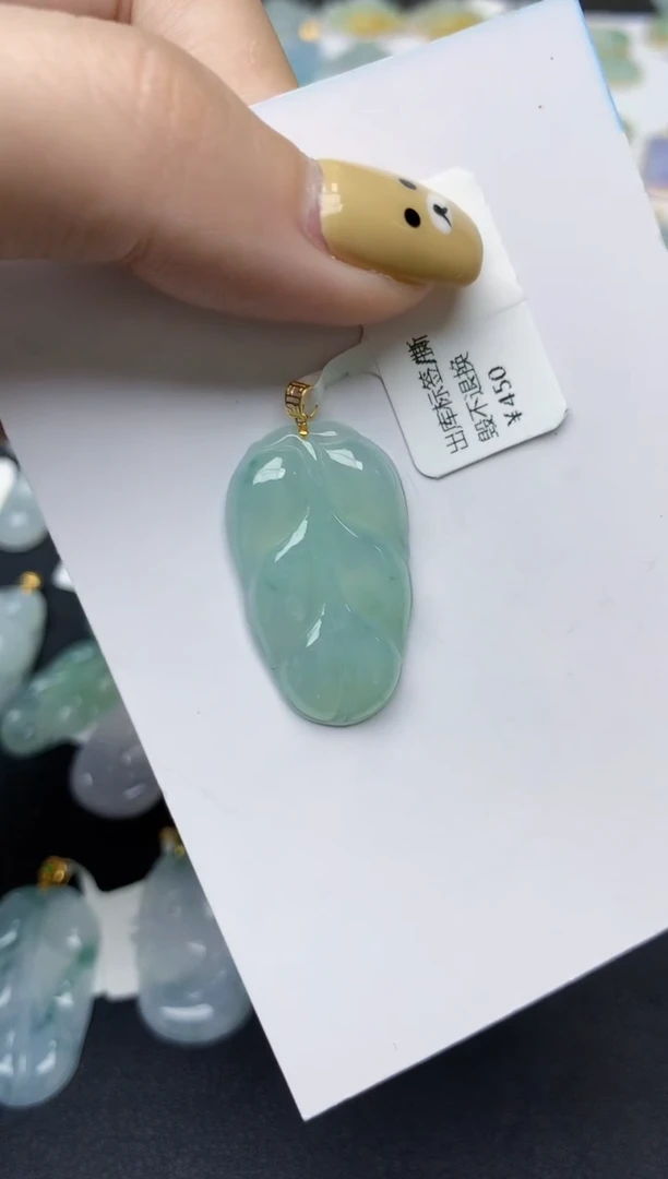 翡翠18K金镶嵌颈饰天然翡翠A货