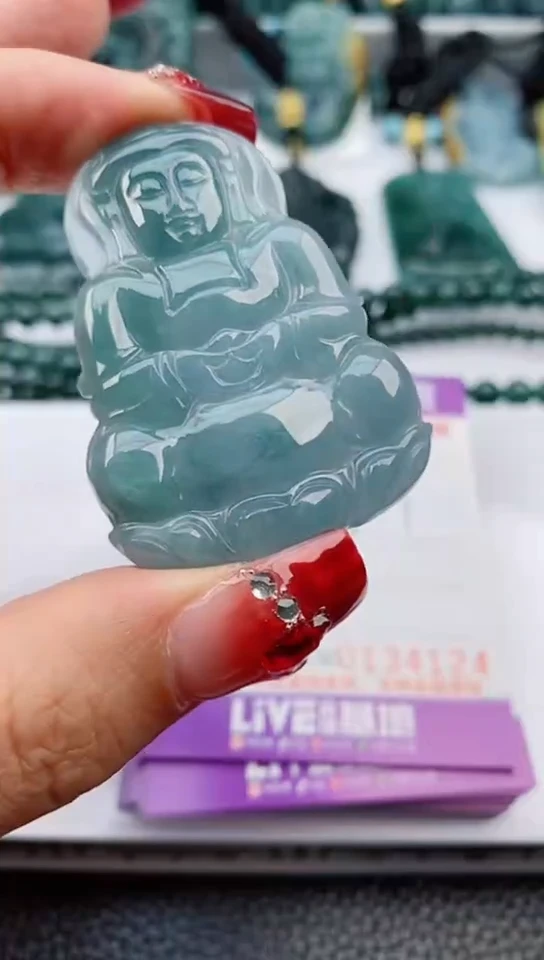 【闪购商品】翡翠颈饰未镶嵌