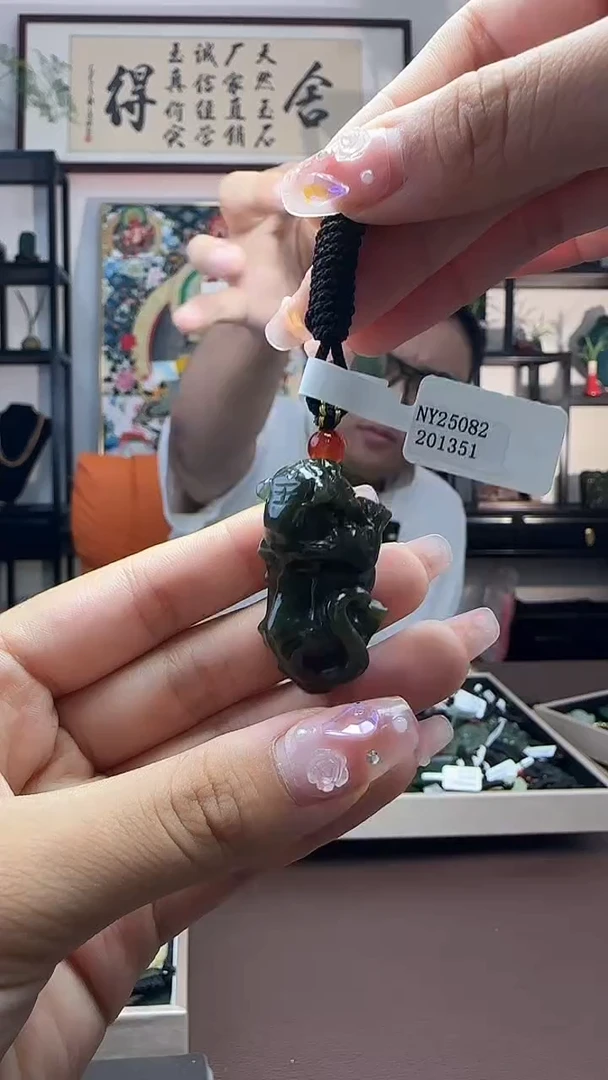 颈饰未镶嵌和田玉159