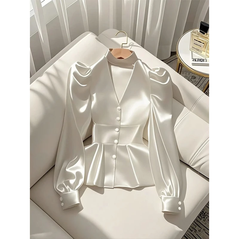 2025年春季爆款小衫法式高级感轻奢减龄洋气收腰白色缎面长袖衬衫