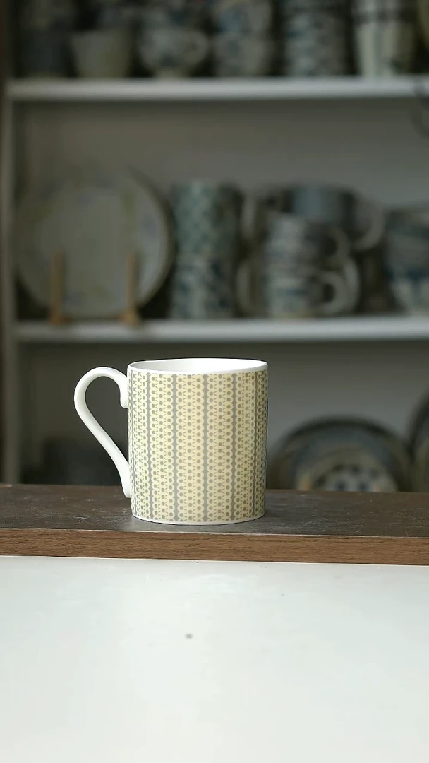 微瑕出英国设计师款400ml马克杯@4-2@