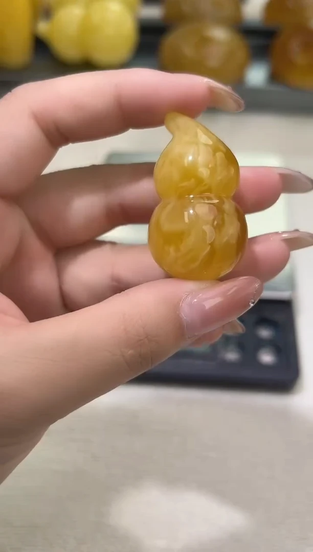 裸石琥珀未镶嵌琥珀蜜蜡吊坠