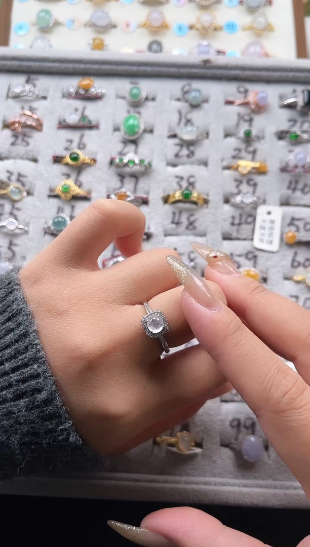 【闪购商品】翡翠戒指银S925镶嵌天然A货翡翠戒指