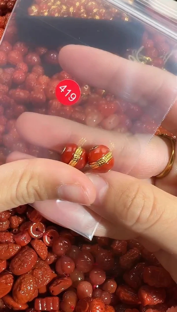 颈饰未镶嵌南红玛瑙1