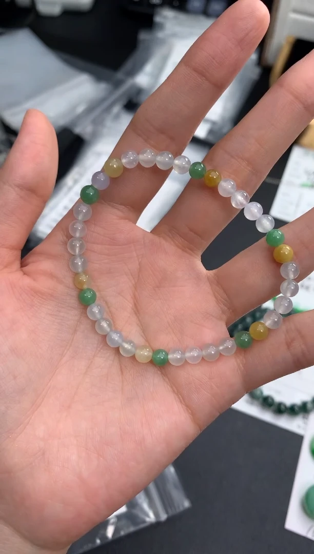 未镶嵌挂件翡翠48小时鉴赏期 退货不扣服务费