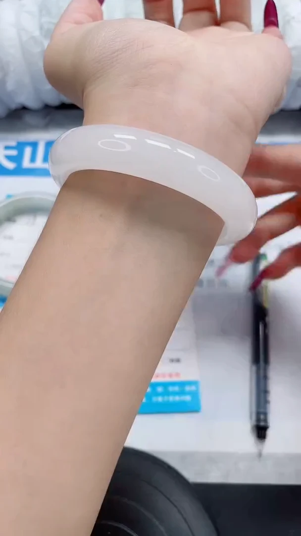 未镶嵌手镯石英质玉279-54/55