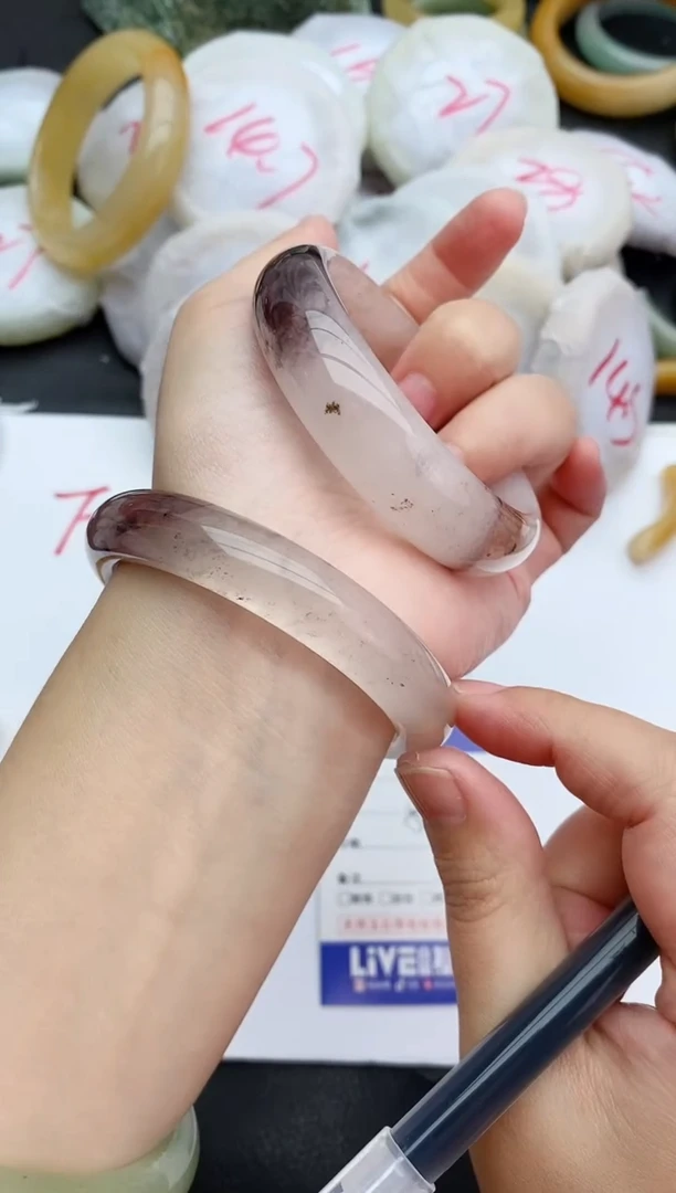 未镶嵌手镯石英质玉134+54/55