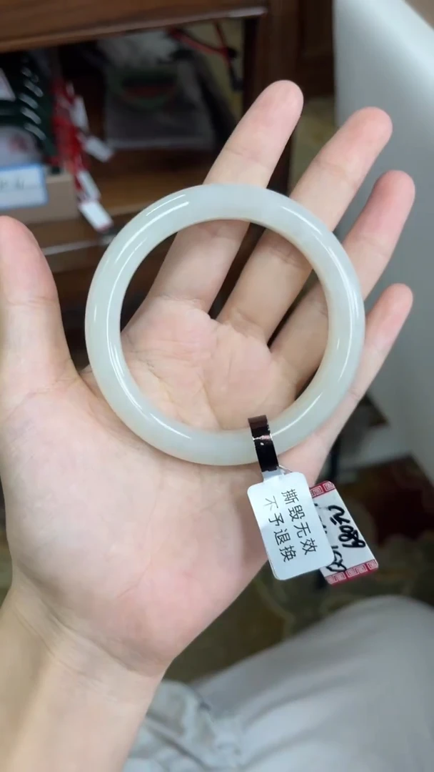 未镶嵌手镯和田玉57