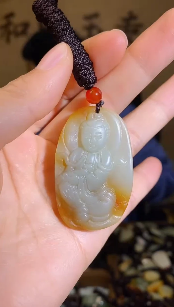 颈饰未镶嵌和田玉1