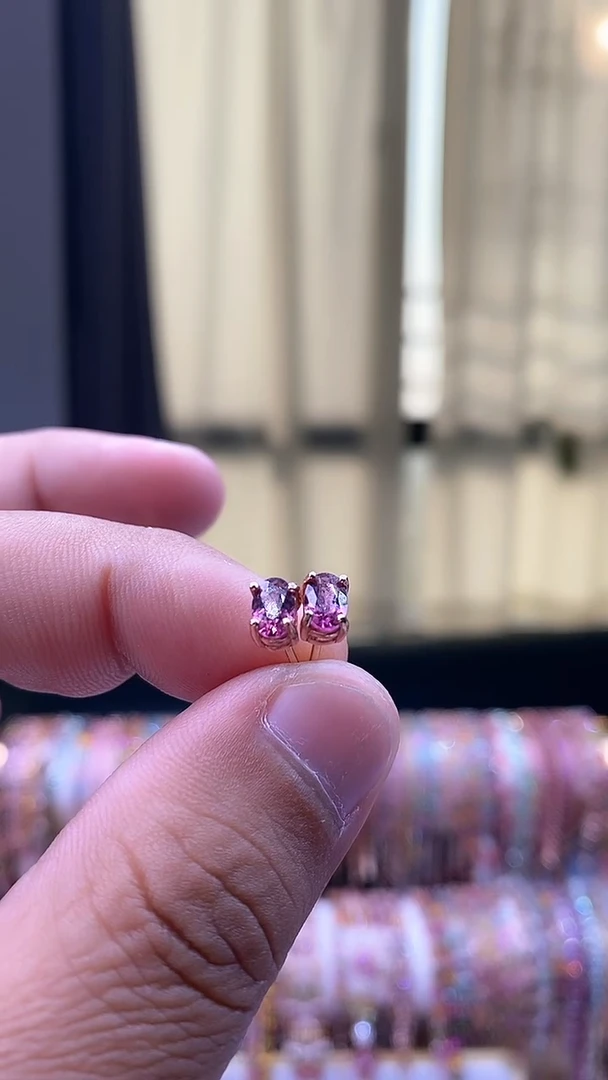 【闪购商品】碧玺耳钉银S925镶嵌5661661156115