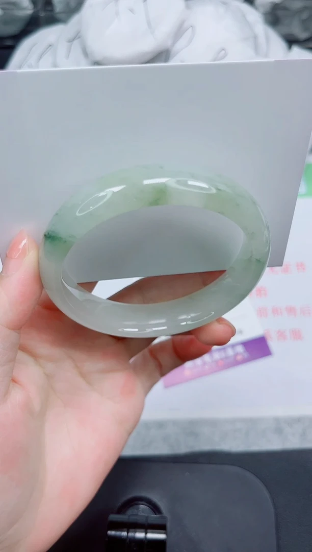 石英质玉手镯未镶嵌13-56