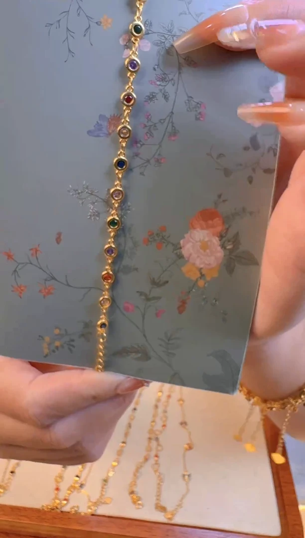 圆形红绿灯手链（多样性随机发货）