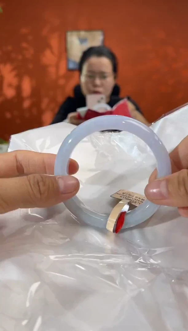 未镶嵌手镯翡翠3         圈口57-58