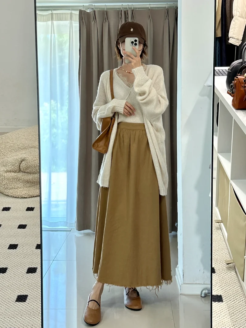 2025入秋一整套甜美减龄温柔休闲无袖背心开衫上衣半身裙三件套装