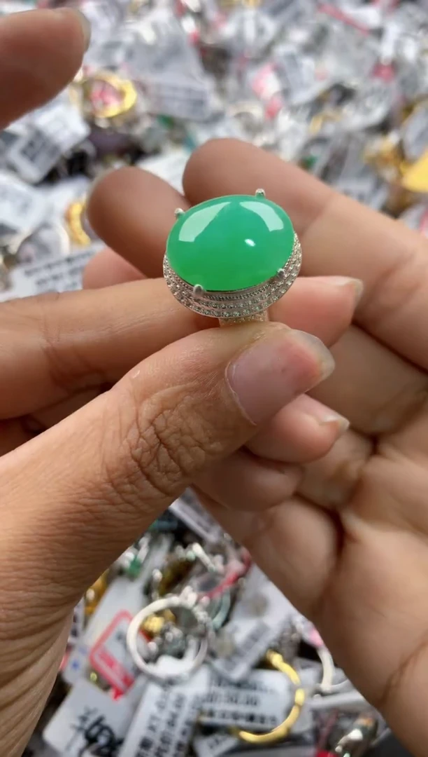 未镶嵌戒指翡翠10     2