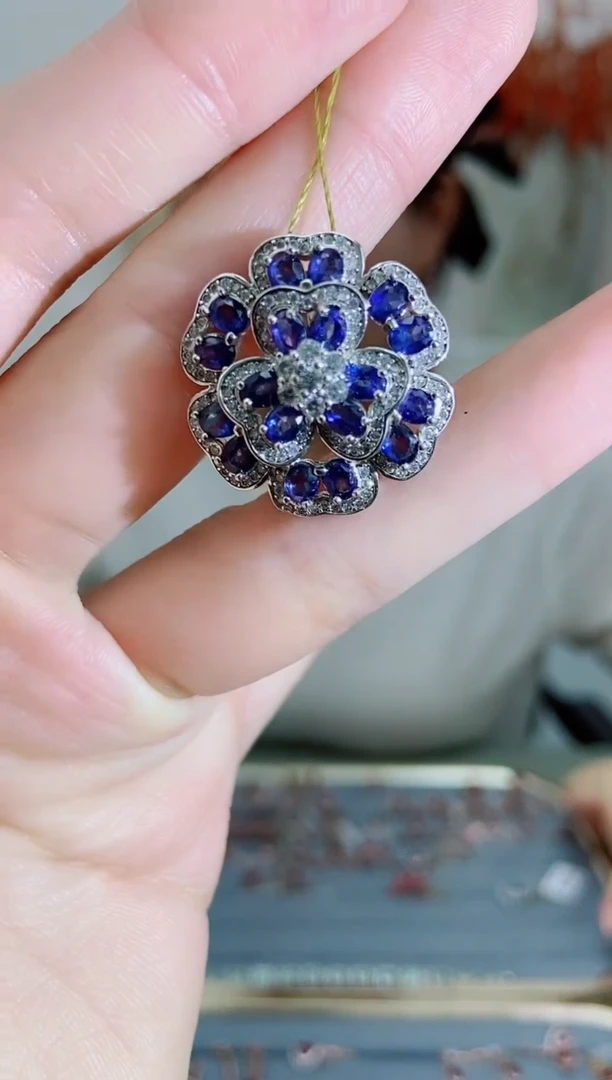 颈饰蓝宝石银S925镶嵌颈饰