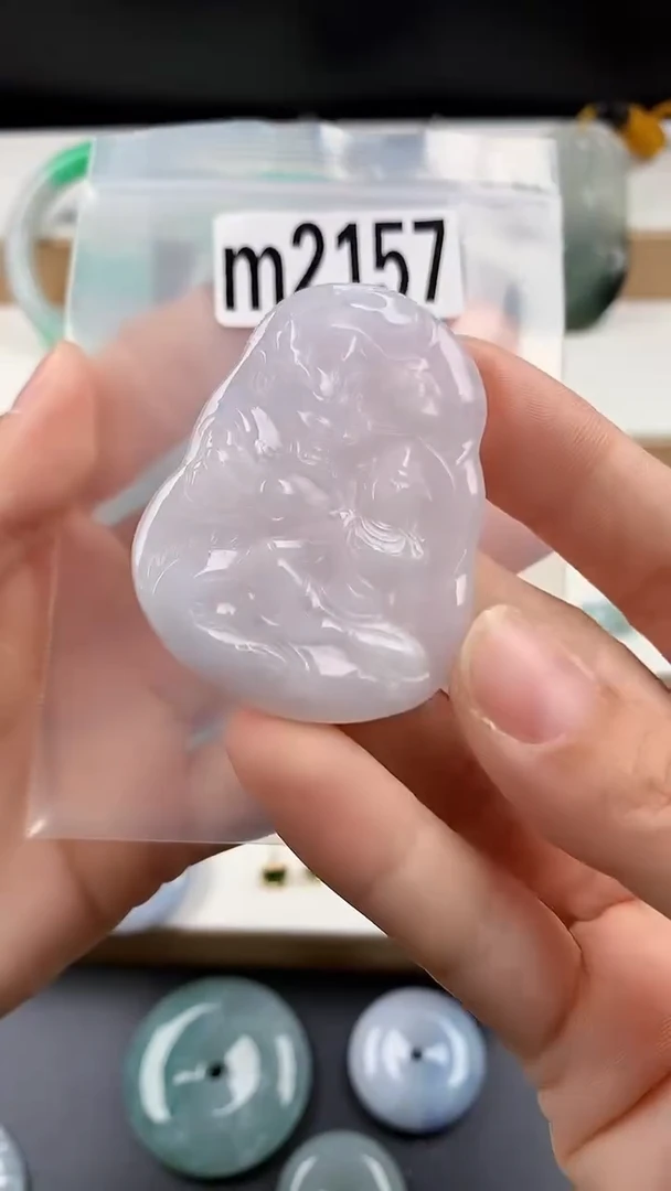 颈饰未镶嵌翡翠天然翡翠吊坠挂件