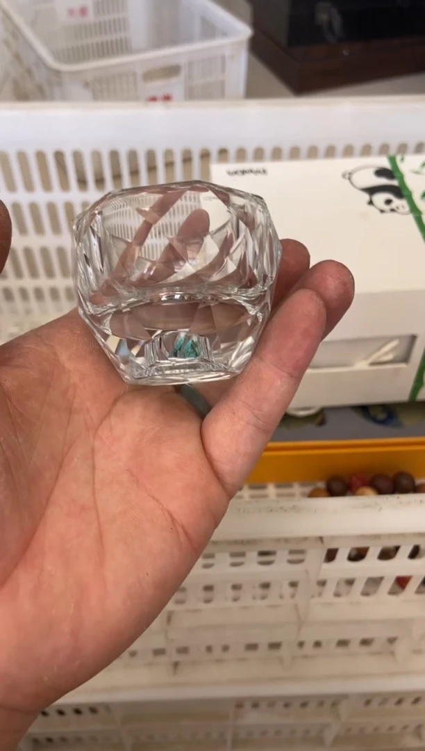 杯无运费险有瑕疵的摄影的产品有使用过的痕迹有点脏介意勿拍