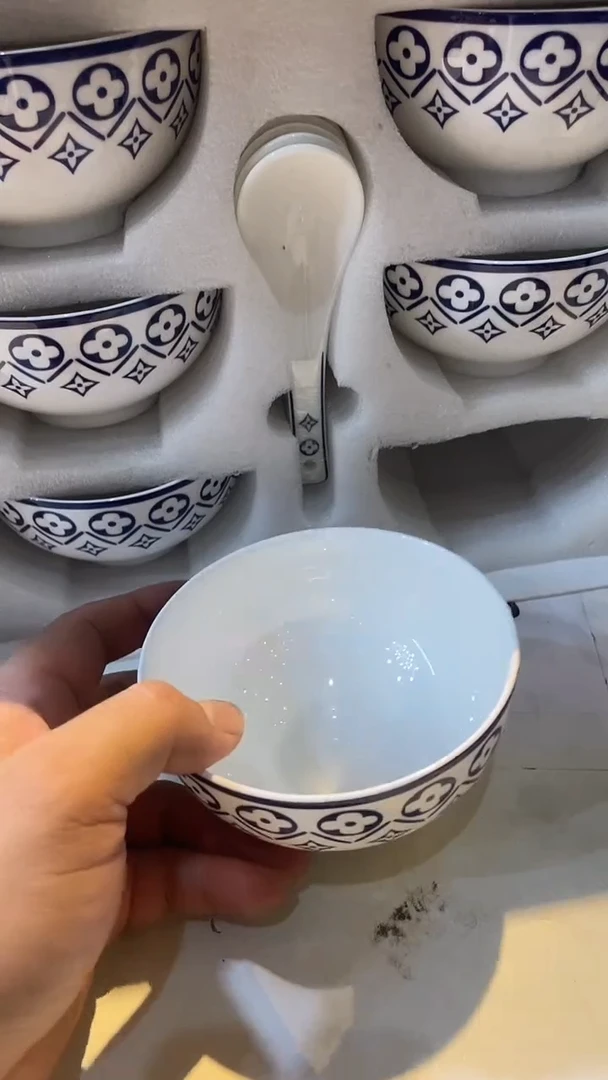 杯鸿辉家品牌瓷器，京东包邮！