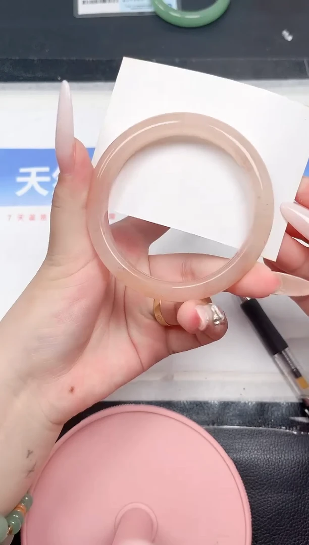 石英质玉手镯未镶嵌15-60