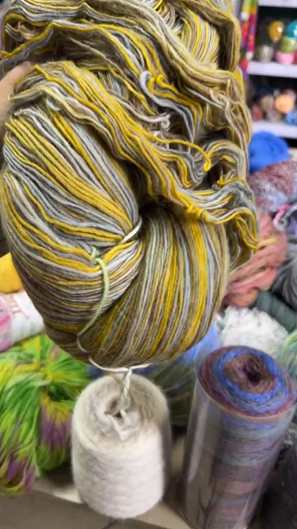 羊毛纯羊毛魔球黄灰系1斤